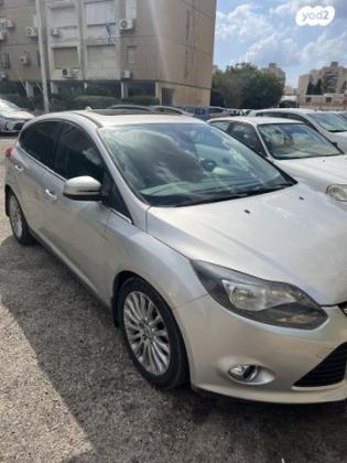פורד פוקוס Titanium הצ'בק אוט' 2.0 (170 כ''ס) בנזין 2013 למכירה בנהריה