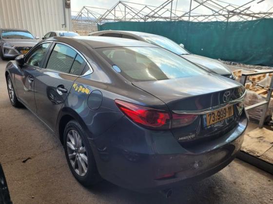 מאזדה g Luxury סדאן אוט' 2.0 (155 כ"ס) בנזין 2014 למכירה בפתח תקווה
