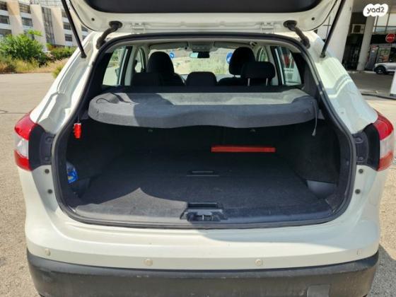 ניסאן קשקאי Visia אוט' 1.2 (115 כ"ס ) בנזין 2017 למכירה בחיפה