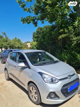 יונדאי i10 Insight ידני 1.0 (66 כ"ס) בנזין 2015 למכירה במרום גולן