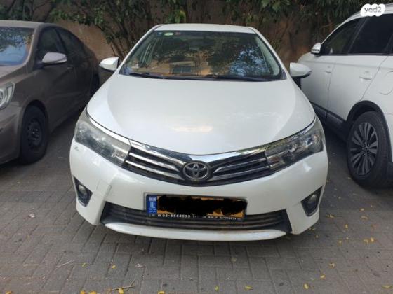 טויוטה קורולה GLI-FL אוט' 1.6 (132 כ''ס) [2013-2016] בנזין 2014 למכירה בתל אביב יפו