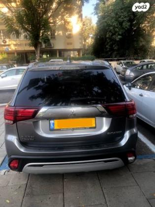 מיצובישי אאוטלנדר Instyle אוט' 7 מק' 2.0 (150 כ"ס) בנזין 2018 למכירה ברמת גן