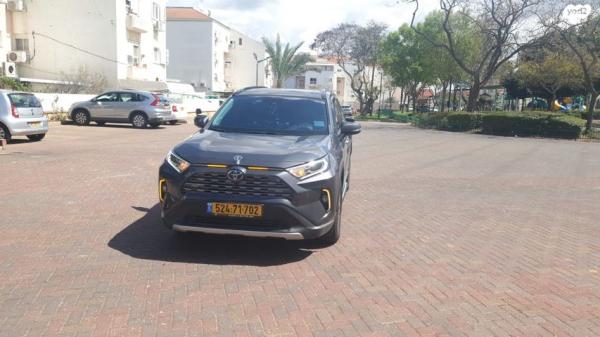 טויוטה RAV4 הייבריד 4X4 E-xclusive הייבריד אוט' 2.5 (178 כ''ס) בנזין 2021 למכירה באור עקיבא