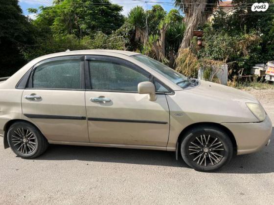 סוזוקי ליאנה GLX סדאן אוט' 1.6 (107 כ''ס) בנזין 2002 למכירה בבית עזרא