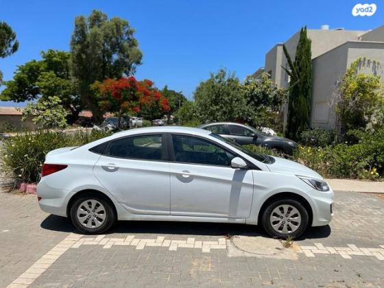 יונדאי i25 Inspire אוט' 1.4 (100 כ''ס) בנזין 2017 למכירה בפלמחים