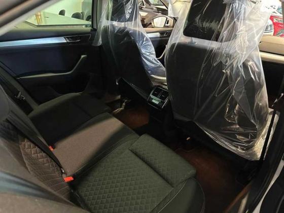 סקודה סופרב (2019 ואילך) Ambition FL אוט' סדאן 1.5 (150 כ''ס) בנזין 2020 למכירה בראשון לציון