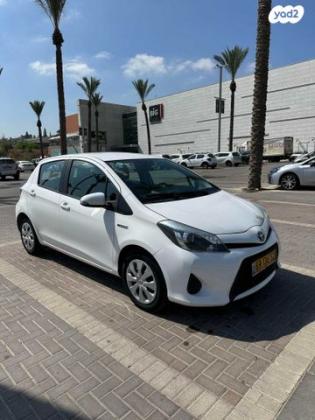 טויוטה יאריס הייבריד Hybrid אוט' 1.5 (74 כ''ס) בנזין 2014 למכירה בבית שמש