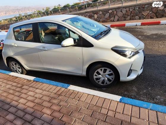 טויוטה יאריס Style אוט' 1.5 (112 כ"ס) בנזין 2017 למכירה באילת