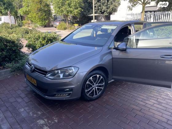 פולקסווגן גולף Trendline אוט' 5 דל' 1.4 (122 כ"ס) [2013-2015] בנזין 2015 למכירה במחניים