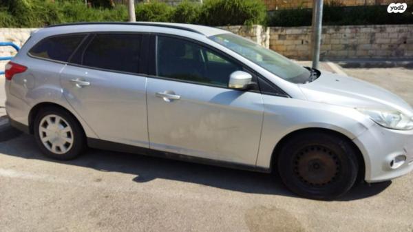 פורד פוקוס Trend סטיישן אוט' 1.6 (125 כ''ס) בנזין 2012 למכירה בבית שמש