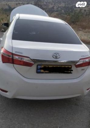 טויוטה קורולה GLI-FL אוט' 1.6 (132 כ''ס) [2013-2016] בנזין 2015 למכירה במג'ד אל כרום