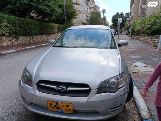 סובארו B4 4X4 20i סטיישן אוט' 2.0 (137 כ''ס) בנזין 2005 למכירה ברחובות
