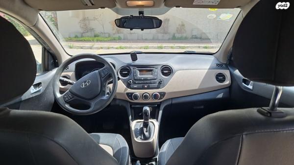 יונדאי i10 Insight אוט' 1.0 (66 כ"ס) בנזין 2015 למכירה בכפר סבא