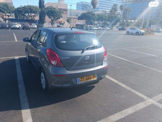 יונדאי i20 Insight אוט' 1.4 (100 כ"ס) בנזין 2014 למכירה ברחובות