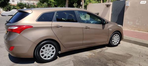 יונדאי i30 Inspire סטיישן אוט' 1.6 (135 כ"ס) בנזין 2013 למכירה בבאר יעקב