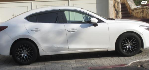 מאזדה i Active סדאן אוט' 1.5 (120 כ''ס) בנזין 2014 למכירה ברמת גן