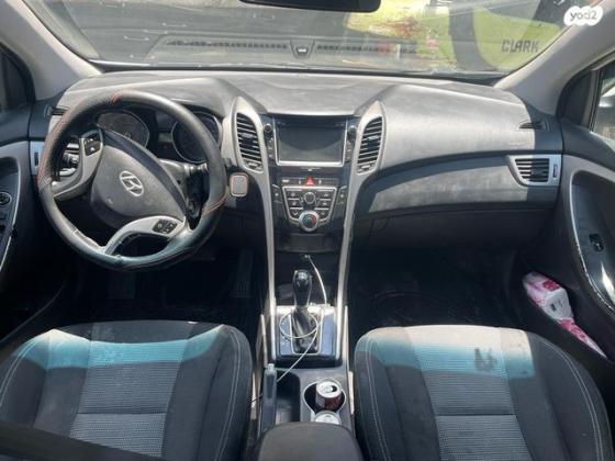 יונדאי i30 Inspire סטיישן אוט' 1.6 (135 כ"ס) בנזין 2013 למכירה בירושלים