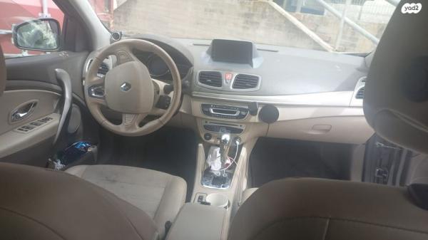 רנו פלואנס Privilege אוט' דיזל 1.5 (110 כ''ס) דיזל 2017 למכירה בעפולה