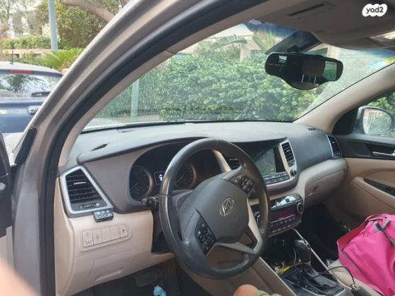 יונדאי טוסון Open Sky אוט' בנזין 2.0 (155 כ"ס) בנזין 2016 למכירה בפתח תקווה