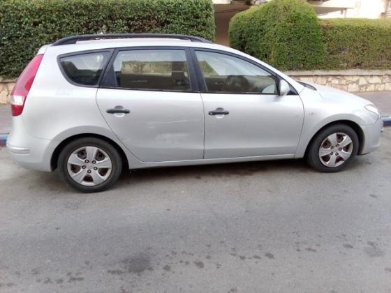 יונדאי i30CW Inspire סטיישן אוט' 1.6 (126 כ''ס) בנזין 2009 למכירה באור יהודה