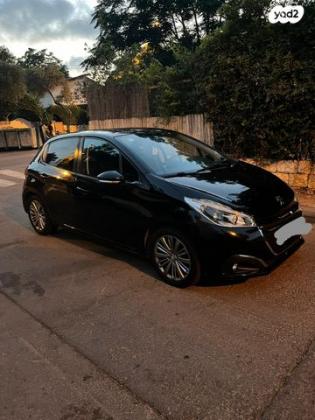 פיג'ו 208 Active Pro אוט' 1.2 (110 כ"ס) בנזין 2017 למכירה בתל אביב יפו