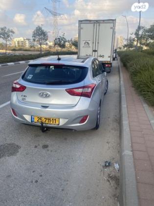 יונדאי i30 Inspire אוט' 1.6 (135 כ"ס) בנזין 2013 למכירה בראש העין