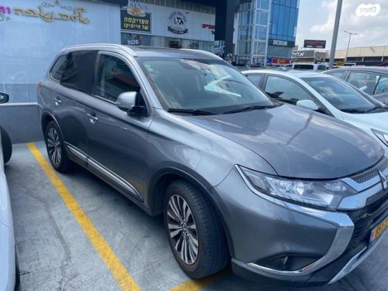 מיצובישי אאוטלנדר Instyle אוט' 7 מק' 2.0 (150 כ"ס) בנזין 2020 למכירה בחולון
