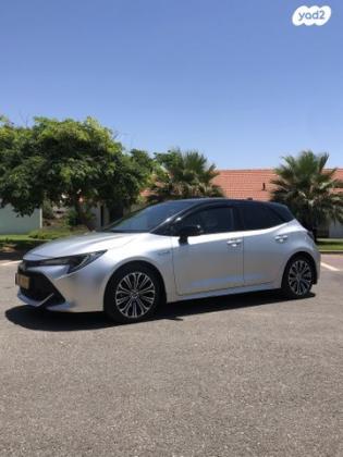 טויוטה קורולה הייבריד Excite Plus הצ'בק אוט' 1.8 (98 כ''ס) בנזין 2020 למכירה בבית ינאי