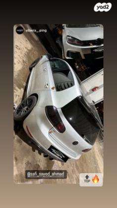 פולקסווגן גולף Highline אוט' 5 דל' 1.4 (160 כ''ס) בנזין 2009 למכירה במסעדה