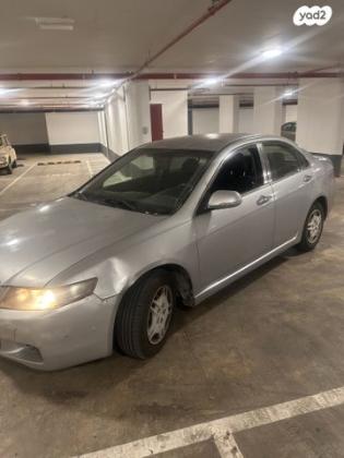 הונדה אקורד Comfort אוט' 2.0 (155 כ''ס) בנזין 2003 למכירה בהרצליה