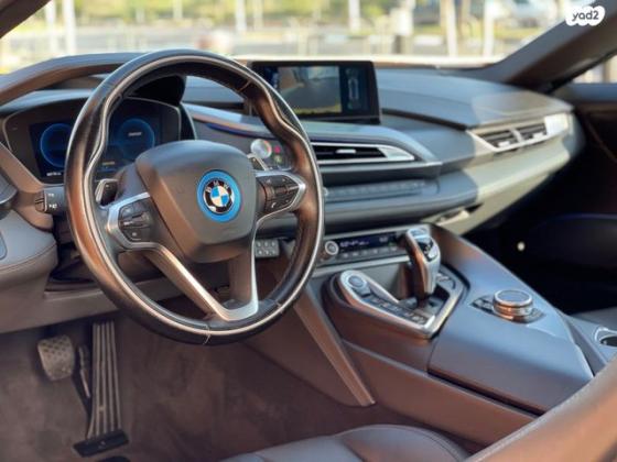 ב.מ.וו i8 4X4 Luxury קופה הייבריד אוט' 1.5 (362 כ"ס) היברידי חשמל / בנזין 2016 למכירה בראשון לציון