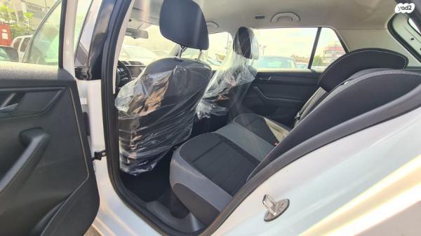 סקודה פאביה Active ידני 1.0 (95 כ"ס) בנזין 2018 למכירה בחיפה