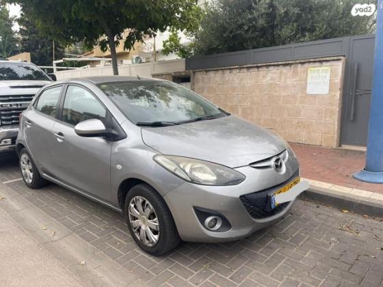 מאזדה H Dynamic סדאן אוט' 1.5 (103 כ''ס) בנזין 2013 למכירה ביבנה