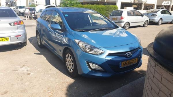 יונדאי i30 Inspire סטיישן אוט' 1.6 (135 כ"ס) בנזין 2013 למכירה בבת ים