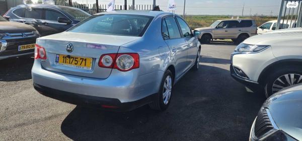 פולקסווגן ג'טה Manager אוט' 1.6 (102 כ''ס) בנזין 2010 למכירה ברכסים