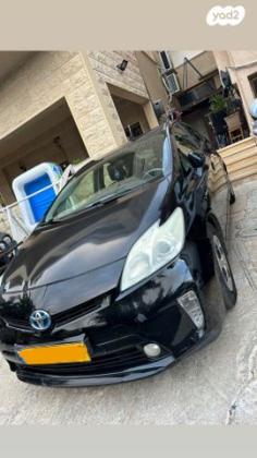 טויוטה פריוס GLI הייבריד אוט' 1.8 (99 כ"ס) בנזין 2013 למכירה בחורפיש