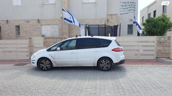 פורד S-מקס Trend אוט' 2.0 (202 כ''ס) בנזין 2015 למכירה במזכרת בתיה