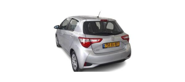 טויוטה יאריס Sol אוט' 1.5 (112 כ"ס) בנזין 2019 למכירה ב