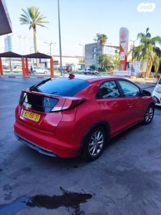 הונדה סיוויק האצ'בק החדשה Comfort אוט' 1.8 (142 כ''ס) בנזין 2015 למכירה בנתניה