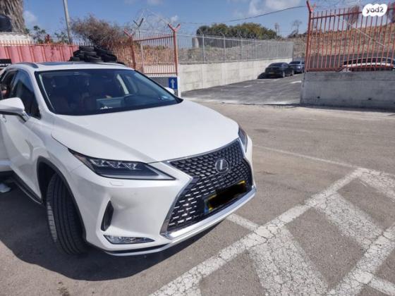 לקסוס RX300 4X4 Luxury אוט' 2.0 (238 כ''ס) בנזין 2022 למכירה בקרית ים