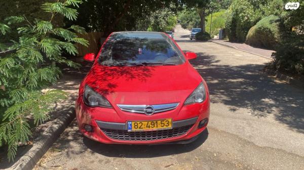 אופל אסטרה GTC Sport קופה אוט' 1.4 (140 כ"ס) בנזין 2014 למכירה במצפה אבי"ב