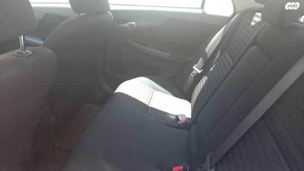 טויוטה קורולה Sun אוט' 1.6 (124 כ"ס) בנזין 2009 למכירה בפתח תקווה