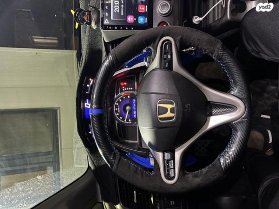 הונדה סיוויק סדאן החדשה Executive אוט' 1.8 (140 כ''ס) בנזין 2010 למכירה בכיסרא סומיע