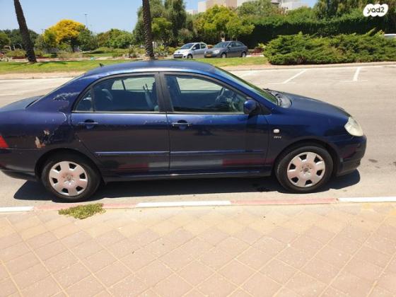 טויוטה קורולה GLI אוט' 1.6 (110 כ''ס) בנזין 2004 למכירה בגבעתיים