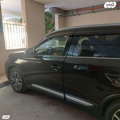 מיצובישי אאוטלנדר Premium אוט' 7 מק' 2.0 (150 כ''ס) בנזין 2017 למכירה במודיעין מכבים רעות