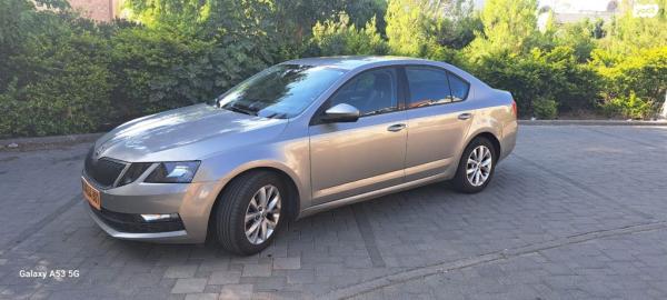 סקודה אוקטביה Ambition אוט' 1.4 (150 כ''ס) בנזין 2018 למכירה במגדל העמק