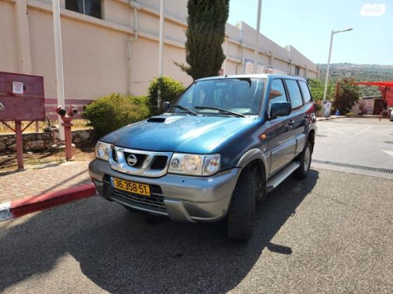 ניסאן טראנו ארוך 4X4 SE אוט' דיזל 3.0 (154 כ''ס) דיזל 2004 למכירה בבית ג'ן
