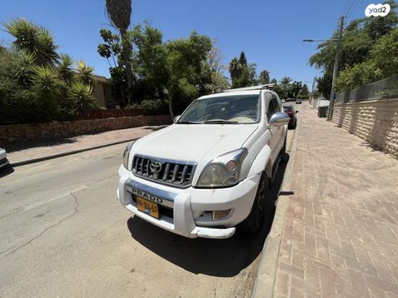 טויוטה לנד קרוזר ארוך 4X4 Luxury אוט' דיזל 8 מק' 3.0 (166 כ''ס) דיזל 2005 למכירה במיתר u002F כרמית