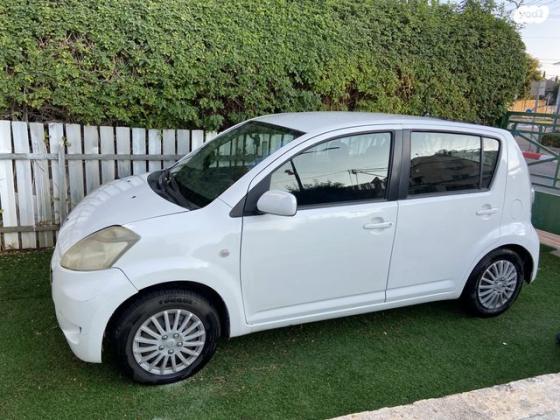 דייהטסו סיריון CX אוט' מהודר 1.3 (87 כ''ס) בנזין 2008 למכירה בנתניה