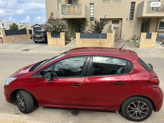 פיג'ו 208 Active אוט' 1.2 (110 כ''ס) בנזין 2016 למכירה בעתלית